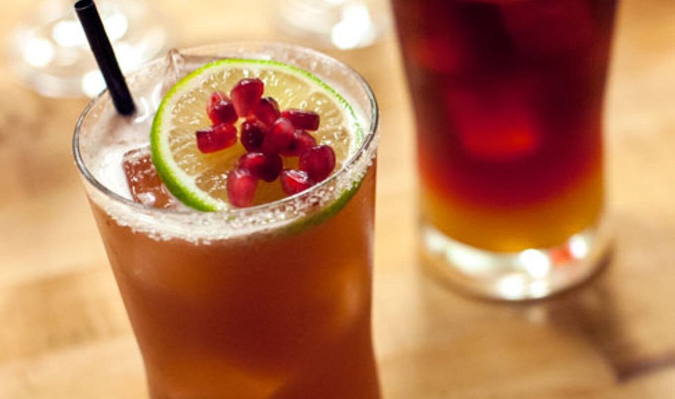 Vegan Pomegranate Margarita (non-alcoholic)