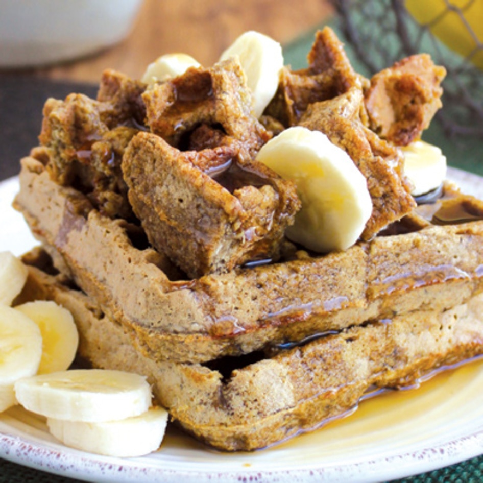 Vegan Banana Oat Waffles With Maple Syrup