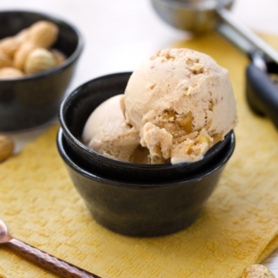 Easy Vegan Peanut Butter Frozen Yogurt