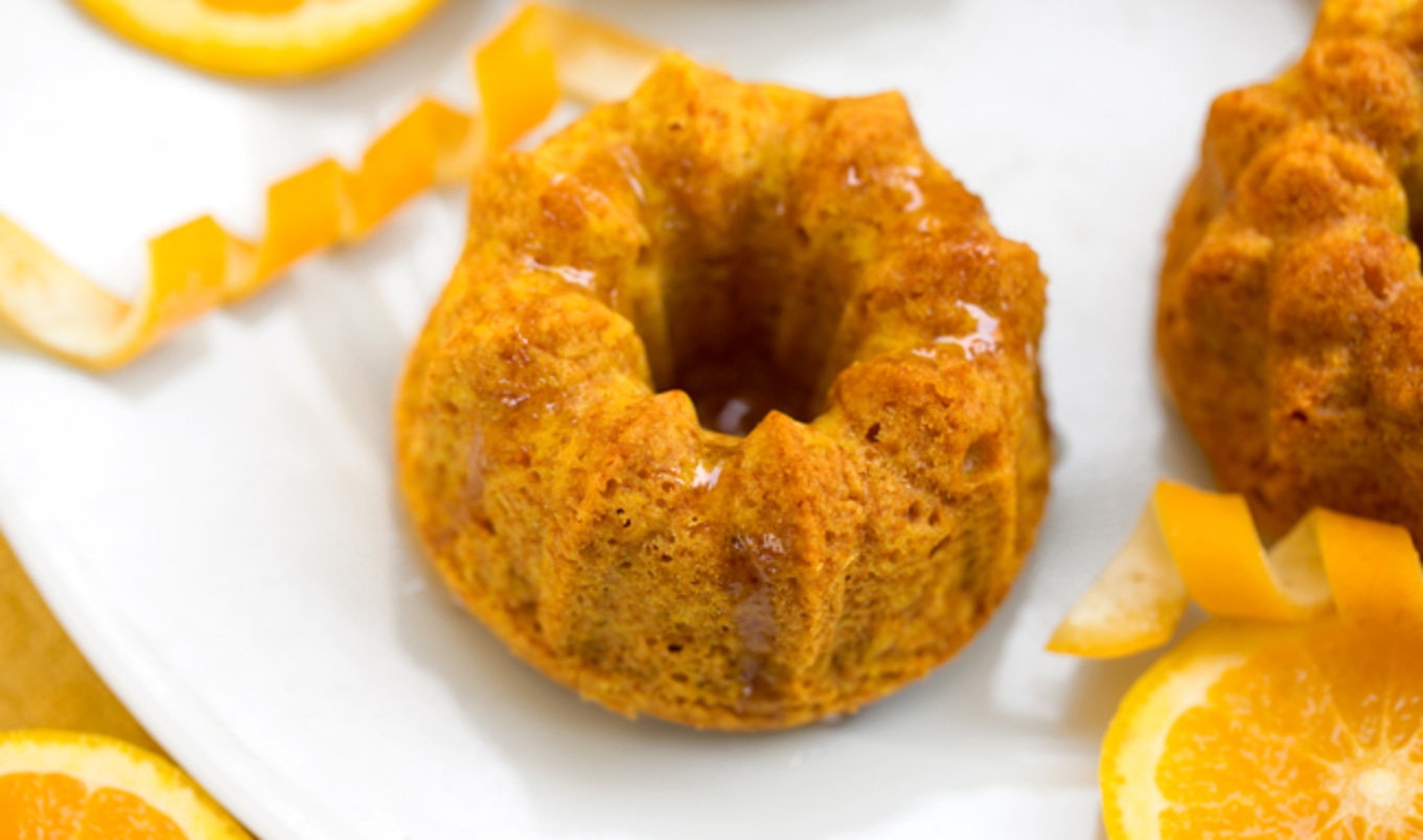 Vegan Mini Lemon Bundt Cakes With Lemon Glaze